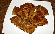 Слоеное тесто с начинкой 